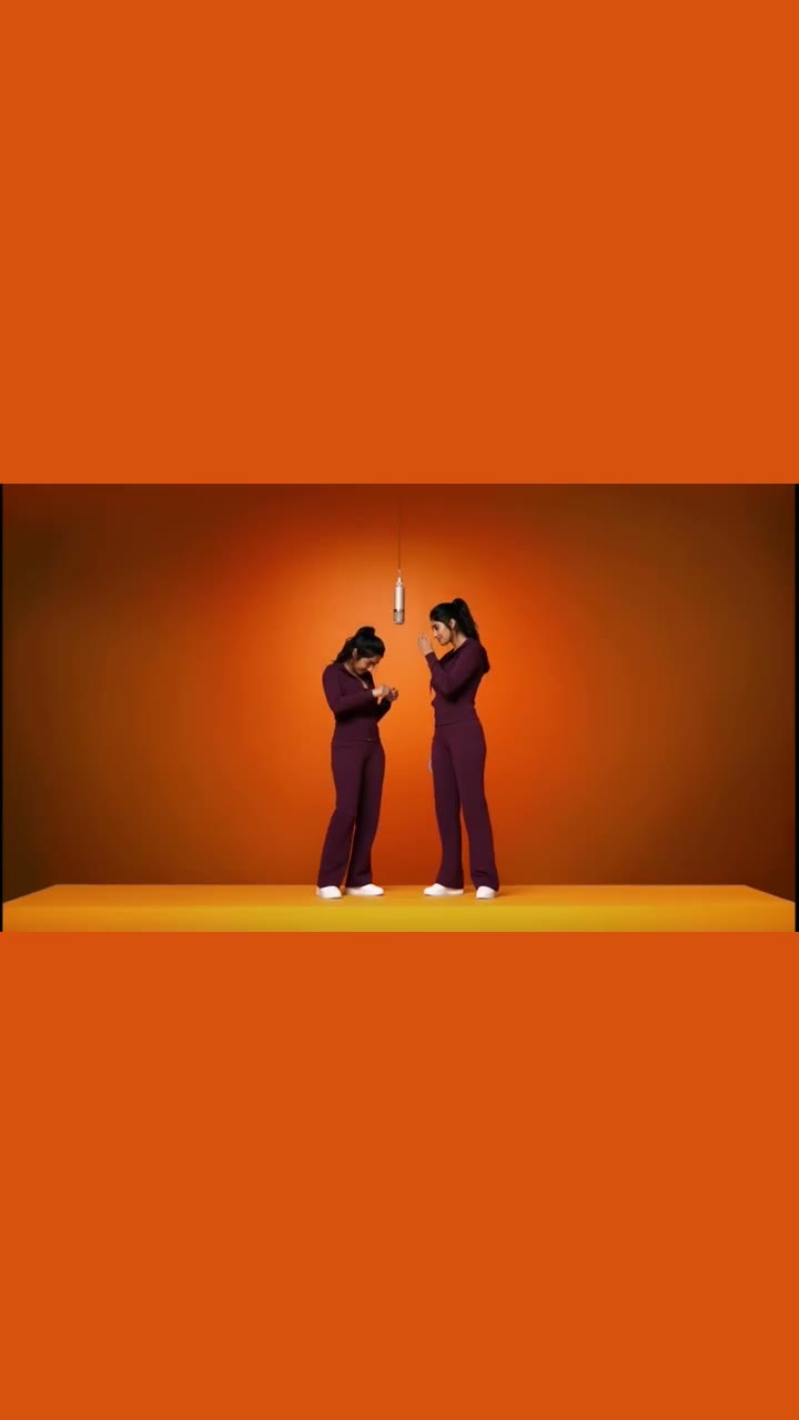 Solo, two roles vertical generated demonstration